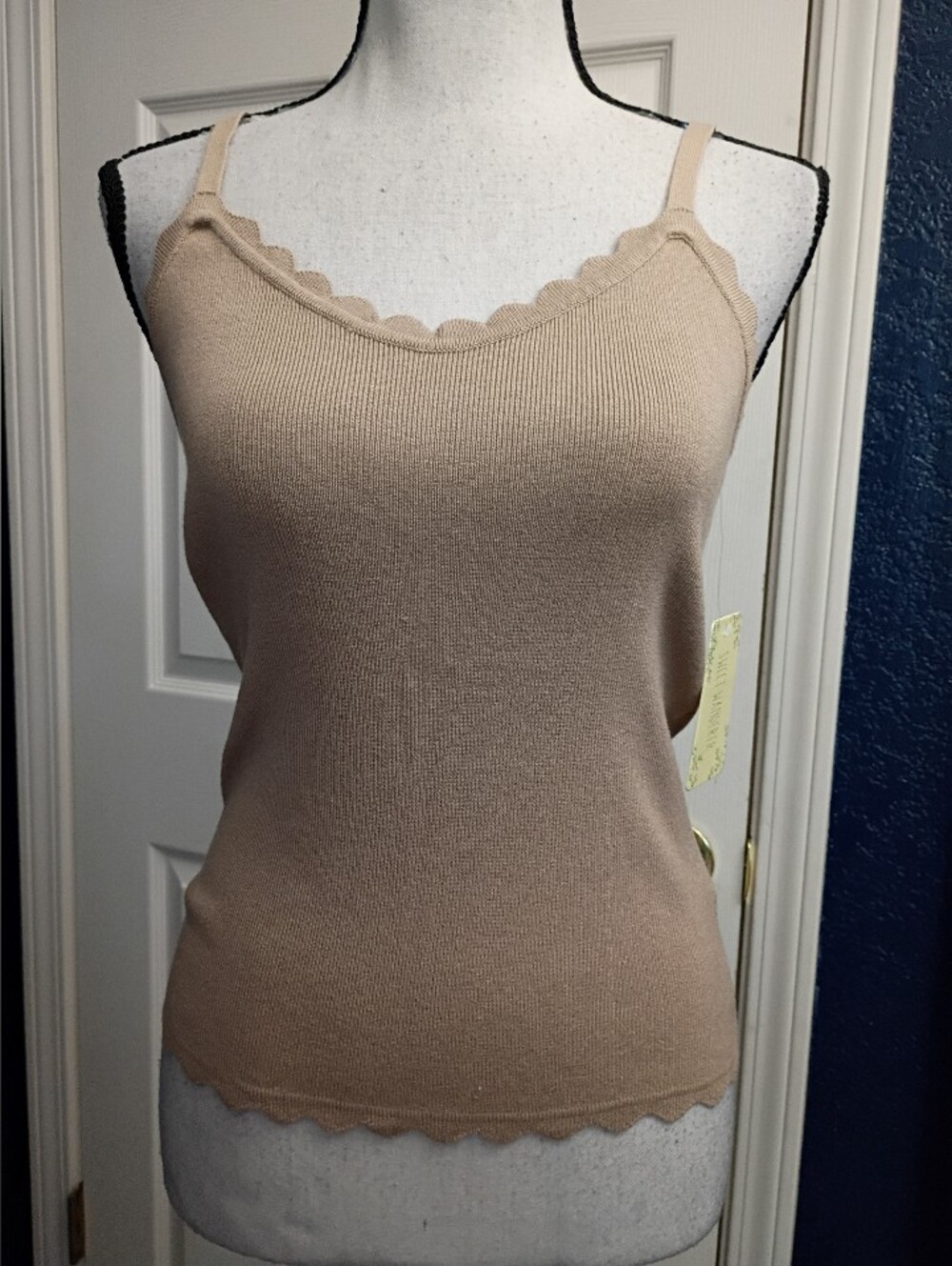 Sweet Wanderer Beige Scalloped Knit Cami
